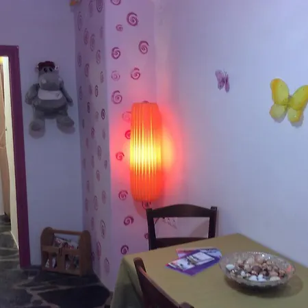 Village Bay Apartment Kardhianí